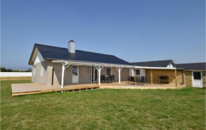 Awesome Home In Harboøre With Kitchen
